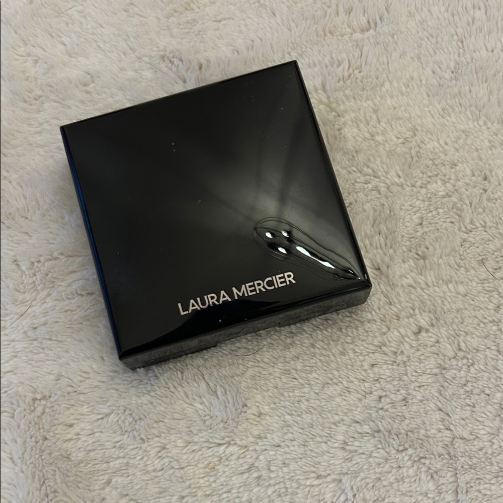 Laura Mercier CandleGlow Sheer Perfecting Powder (1) NEW